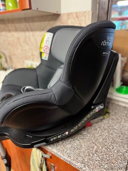 Britax Römer dualfix M i-size - 3