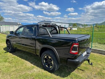 Dodge Ram Rebel 1500 v8 LPG - 3