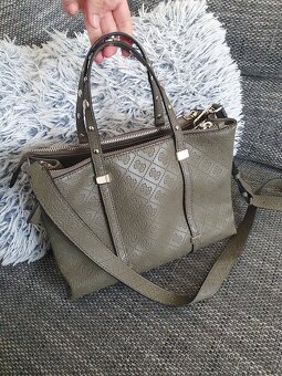 Kabelka Guess - 3