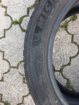 Michelin 245/40 R18 - 3