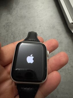 Apple Watch SE 44mm - 3