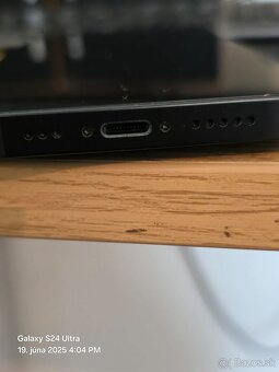 Predám Vymenim,Iphone 13,ako novy,86% batéria - 3