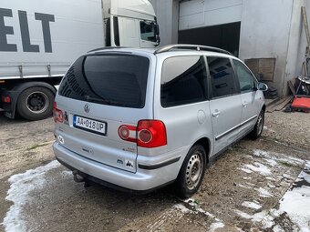 Volkswagen Sharan 1.9 tdi 4motion - 3