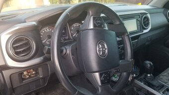 Toyota Tacoma  SR 5 Extra  Cab - 3