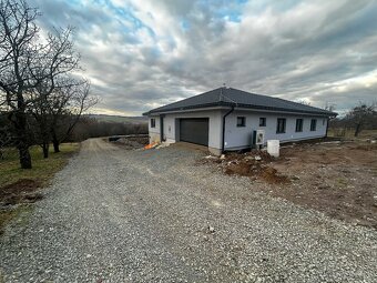 Ruskov - stavebný pozemok 697m2, Elektrina, Optický internet - 3