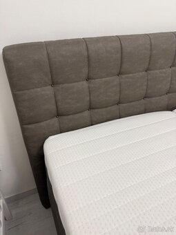 Manželská posteľ - 3