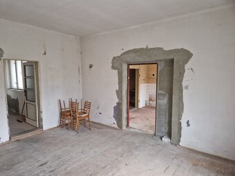 Prenajmem stary dom - 3