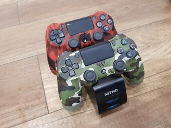 PlayStation 4 Pro + 2 ovládače - 3
