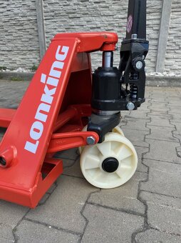 Paletový vozík 2500 kg - 3