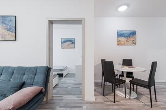 Centrálne umiestnený 2-izbový apartmán - 3