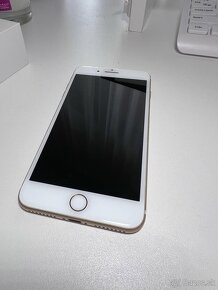 iPhone 7 plus 128GB gold - 3