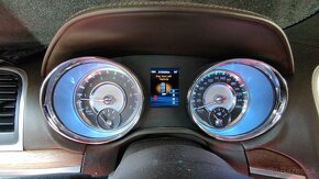 Chrysler - Lancia Thema 3.0D, V6, automat, 176 kW, Executive - 3
