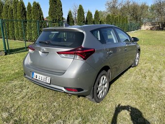 Toyota Auris - 3