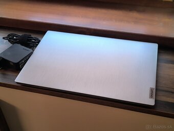 Lenovo IdeaPad 3 15ADA05 platinum gray / 8gb ram, ssd - 3