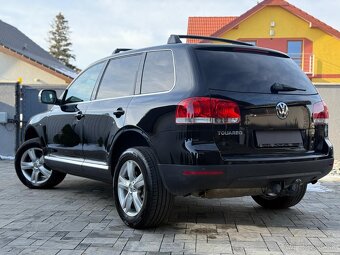 Volkswagen Touareg 2.5 R5 TDI – 4x4, rok 2006 - 3