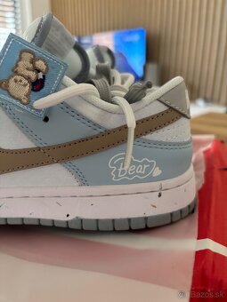 Tenisky NIKE bear limitky velkost 39 - 3