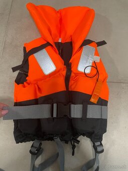 Plávacia vesta pre deti - 3