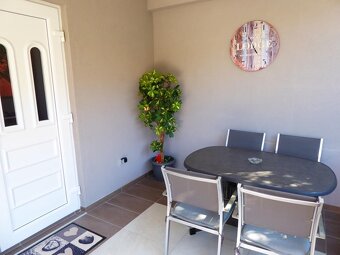 Chorvátsko,dovolenka, ubytovanie, apartmány len 80m od pláži - 3