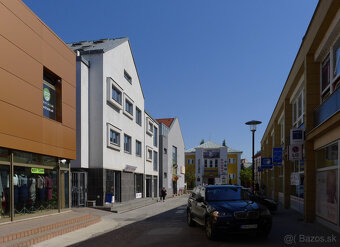Kancelárie v centre Zvolena na prenájom - 3