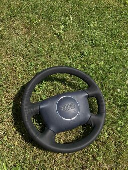 Volant audi - 3