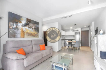 Apartmán 3+kk s terasou a bazénom Torrevieja-La Mata, Španie - 3