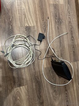 Predám wifi router + kabeláž vid foto - 3