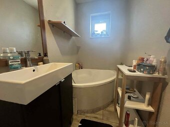 Na predaj rodinný domček s 13 árovým pozemkom - 3