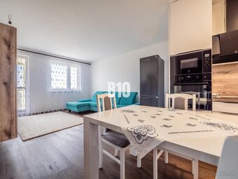 Štýlový svetlý 2i v novostavbe - KOLÍSKY - 3