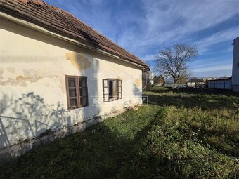 Pozemok na predaj v obci Návojovce 1000m2 - 3