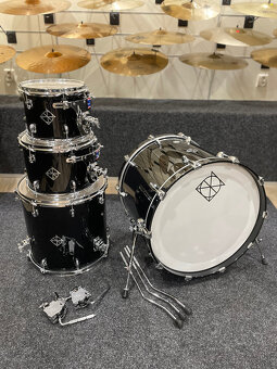 Dixon Cornerstone - 3