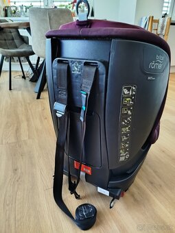 Britax Römer Trifix2 i-size - 3