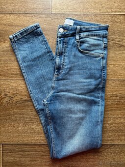 Dámske rifle Zara - 3