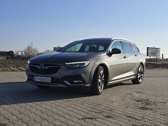 Opel Insignia Country Tourer 2.0 CDTI BiTurbo 210k 4x4 AT8 - 3