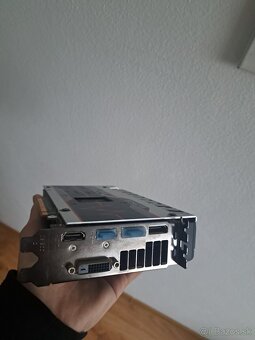 RX 580 8gb - 3