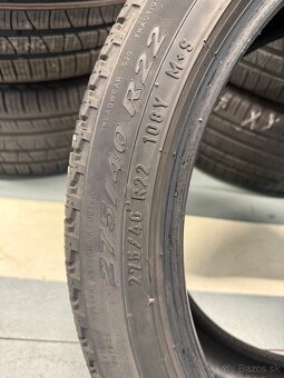 Pirelli 275/40 R22 - 3