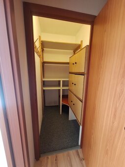 3 - izbový byt s loggiou na predaj, Hrušková, Lipt. Mikuláš - 3