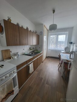 Prenájom 3 izbový byt Miletičova ulica Bratislava - 3