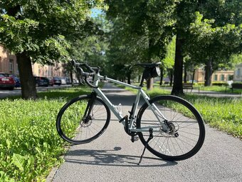 Cestný bicykel RC120 s kotúčovými brzdami sivý - 3