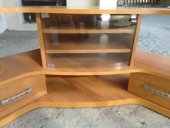 Tv stolík - 3