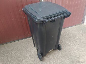 nádoba na smetie 240L - 3