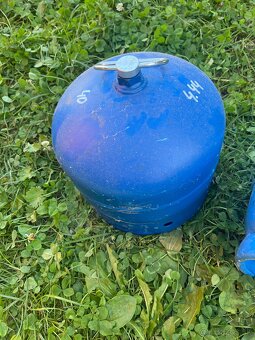 Plynové bomby, cena za 2ks - 3