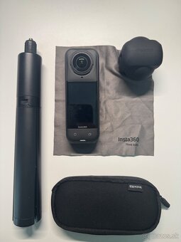 Insta360 X5 - 3