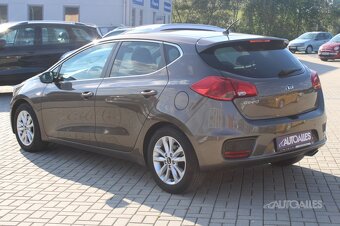 Kia Ceed 1,4 MPi 16V 73 kW LIMITOVANÁ EDÍCIA - 3