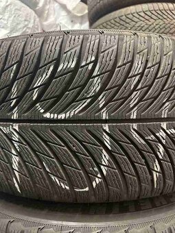 BMW M5 Originálne disky BMW + zimné pneumatiky Michelin Pilo - 3