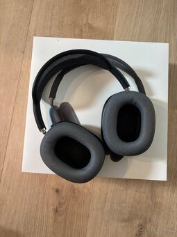 Apple AirPods Max 2024 - 3