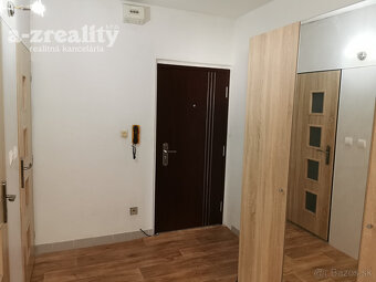 Na prenájom 1 izbový byt v Nových Zámkoch - 3
