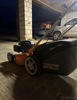 Predám kosačku Oleo-Mac GV 48 PK - 3