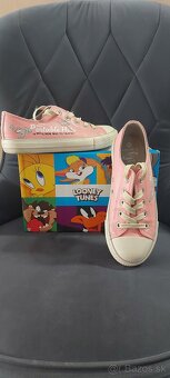 Dievčenskè sneakersy Looney Tunes Velkosť 33 - 3