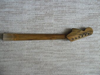 predam neck na stratocaster - 3