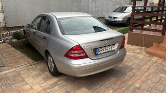 Mercedes C200 - 3